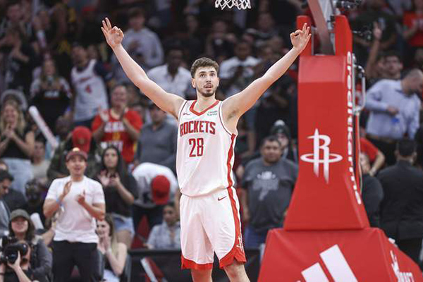 雷霆大胜太阳豪取16连胜，<a href=/lanqiuxiangguan/spurs/ target=_blank class=infotextkey>马刺</a>待文班，<a href=/lanqiuxiangguan/rockets/ target=_blank class=infotextkey>火箭</a>12号主场战快船