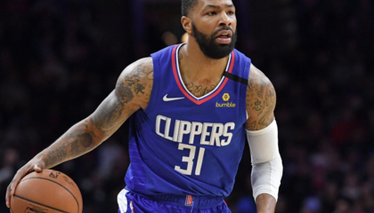 明日<a href=/lanqiuxiangguan/clippers/ target=_blank class=infotextkey>快船</a>揭幕战对阵<a href=/lanqiuxiangguan/lakers/ target=_blank class=infotextkey>湖人</a>小莫里斯缺阵